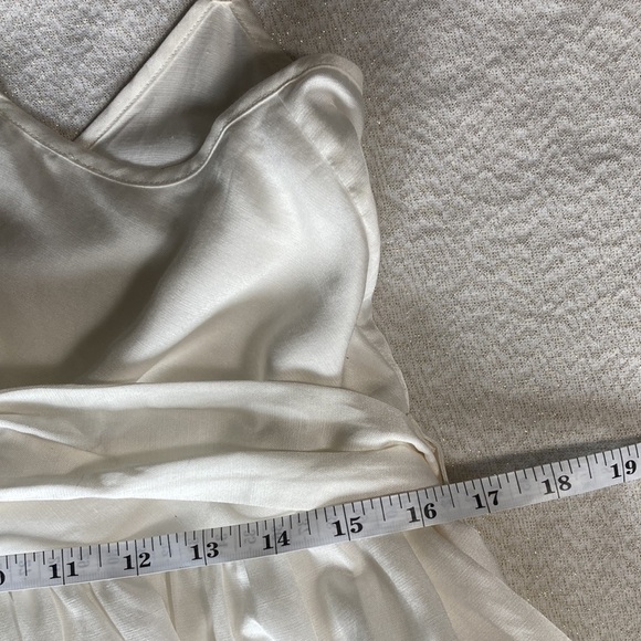 Lonely Off-white Strap Tie back Midi Dress Size 8 - Picture 7 of 11